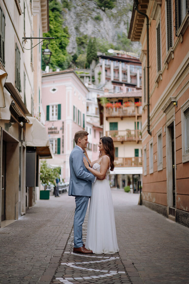 Wedding Elopement Photographer Garda Como Italy