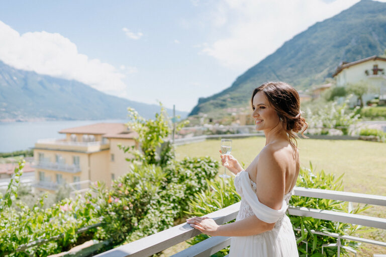 Wedding Elopement Photographer Garda Como Italy