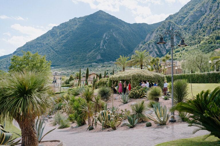 Wedding Elopement Photographer Garda Como Italy