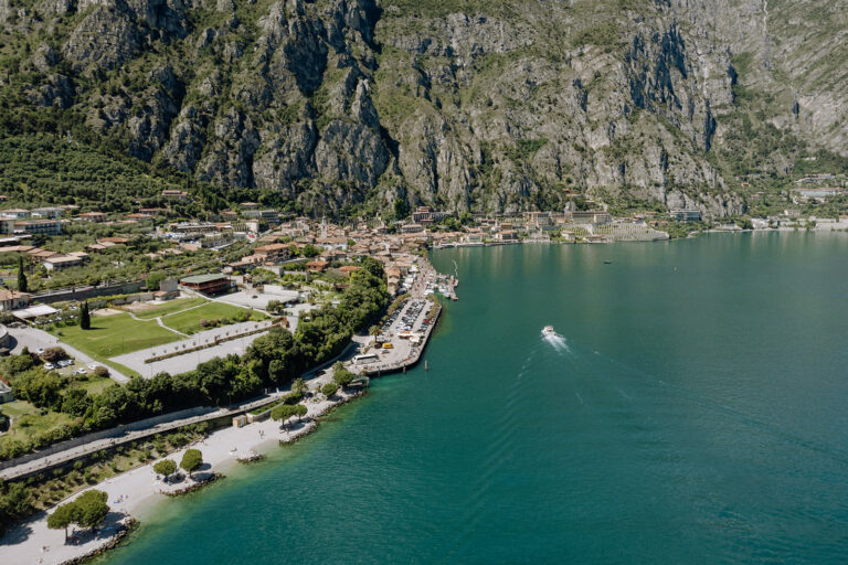 Wedding Elopement Photographer Garda Como Italy