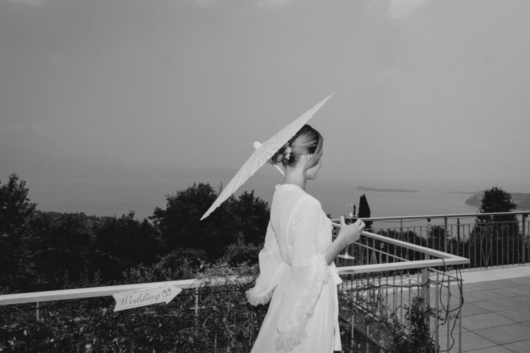 Black and white bridal portrait outdoors, Lake Garda