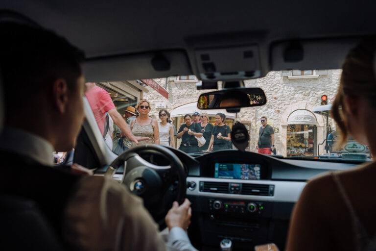 Wedding drive in Sirmione, Lake Garda