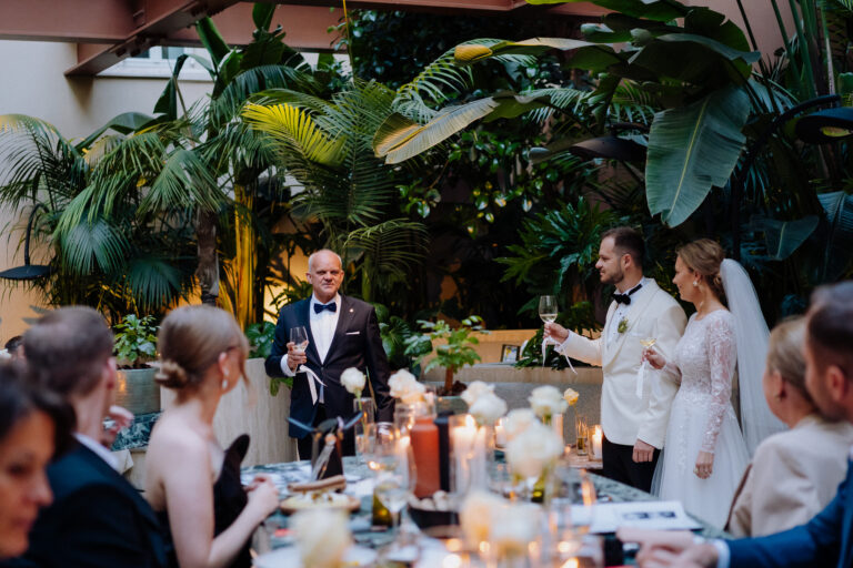 Dinner reception moment at Six Senses Rome, guests talking and enjoying the evening